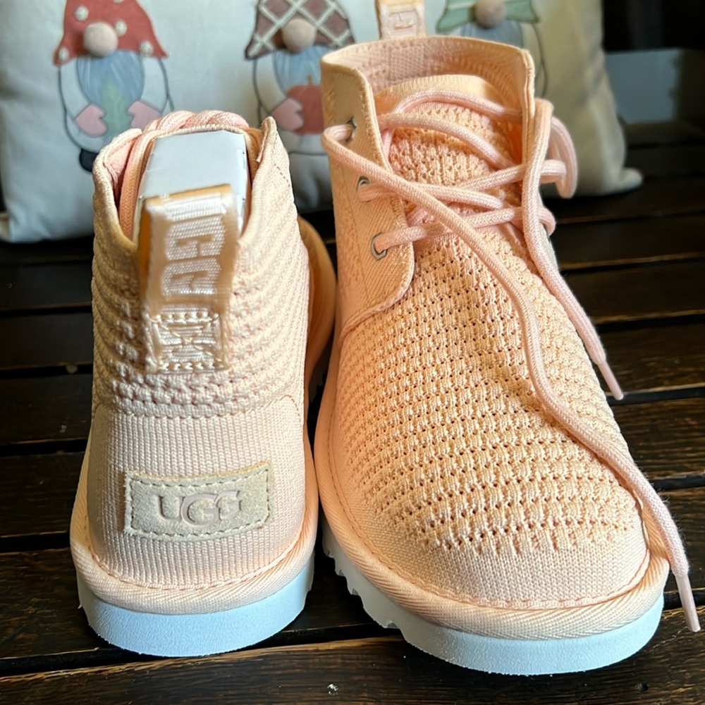 Ugg booties never worn!
